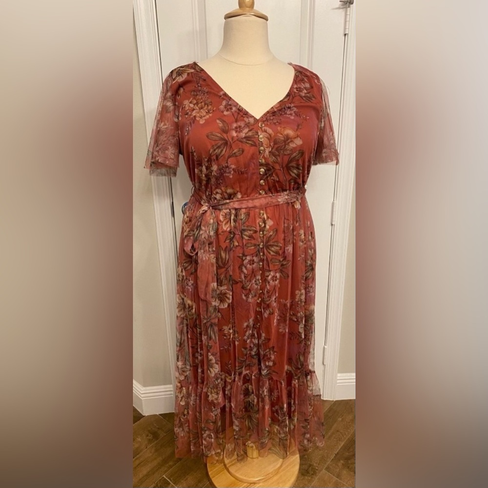 Plus Dress ❤️ - Picture 1 of 5